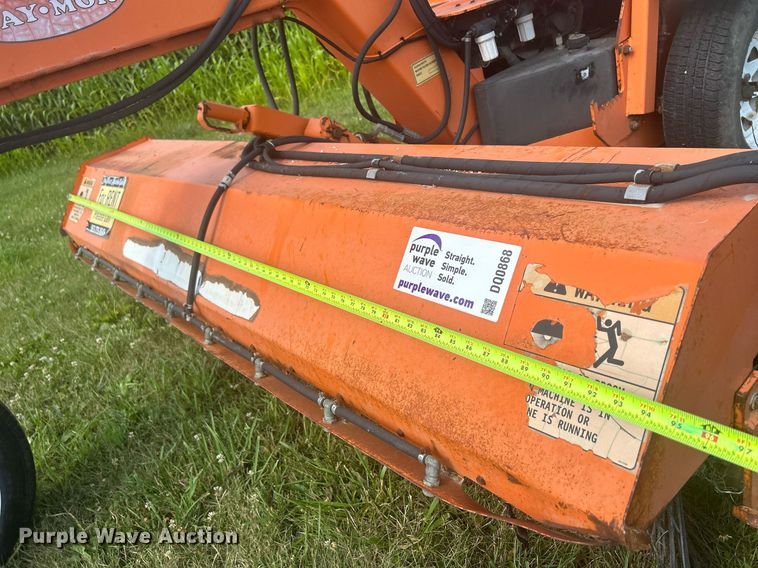 image for item DQ0868 2004 Lay Mor 8HC  broom