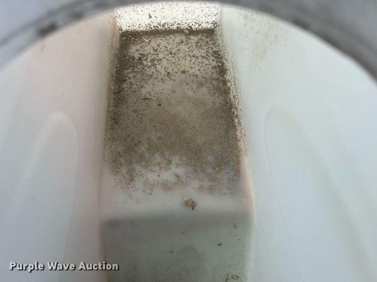 image for item DQ0868 2004 Lay Mor 8HC  broom