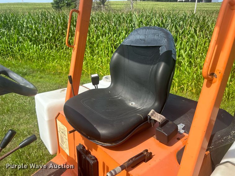 image for item DQ0868 2004 Lay Mor 8HC  broom