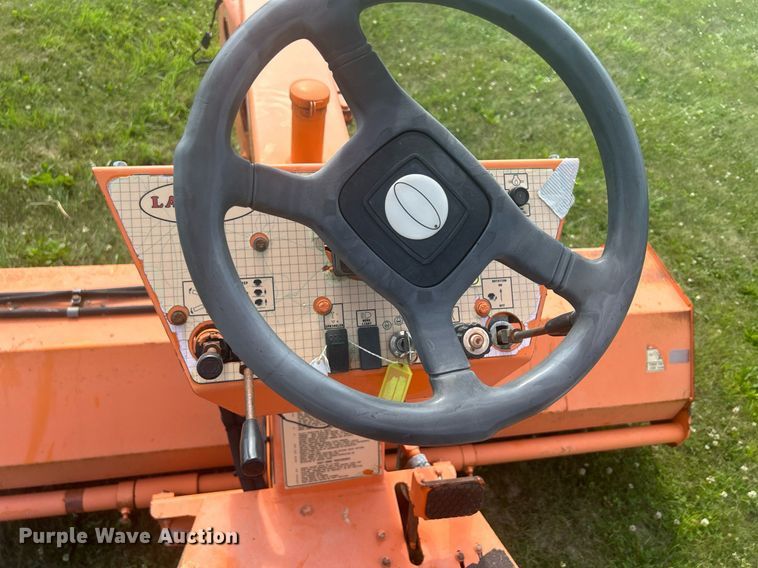 image for item DQ0868 2004 Lay Mor 8HC  broom