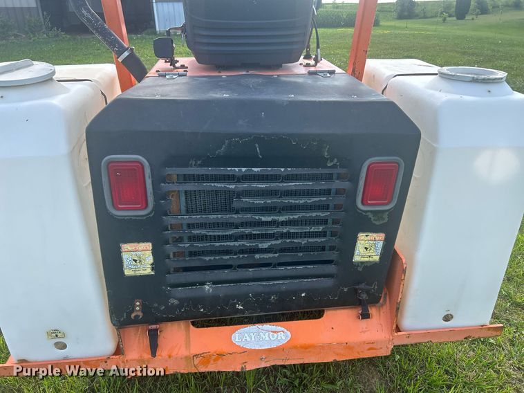 image for item DQ0868 2004 Lay Mor 8HC  broom