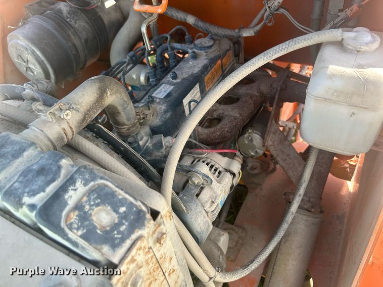 image for item DQ0868 2004 Lay Mor 8HC  broom