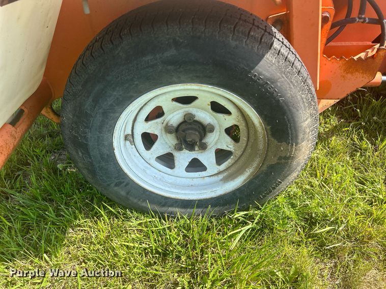 image for item DQ0868 2004 Lay Mor 8HC  broom