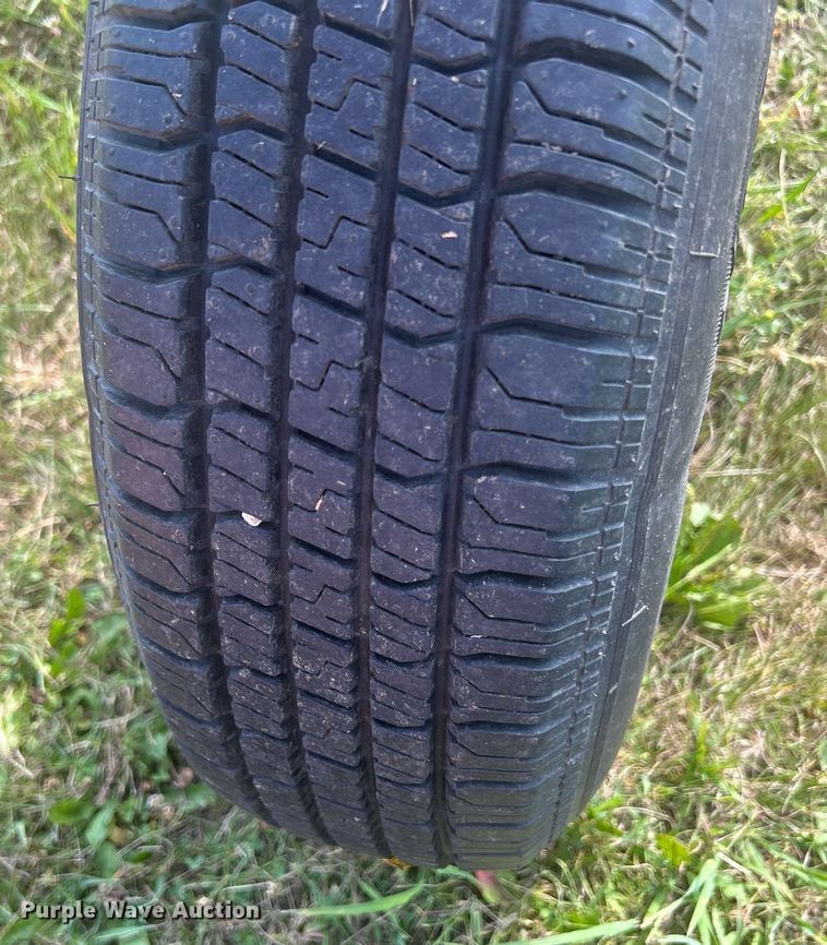 image for item DQ0868 2004 Lay Mor 8HC  broom