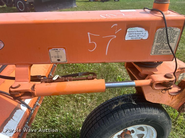 image for item DQ0868 2004 Lay Mor 8HC  broom