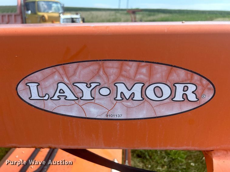 image for item DQ0868 2004 Lay Mor 8HC  broom