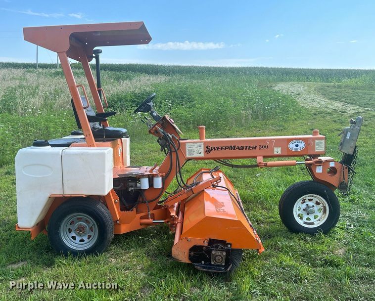 image for item DQ0869 2013 Lay Mor SweepMaster 300  broom