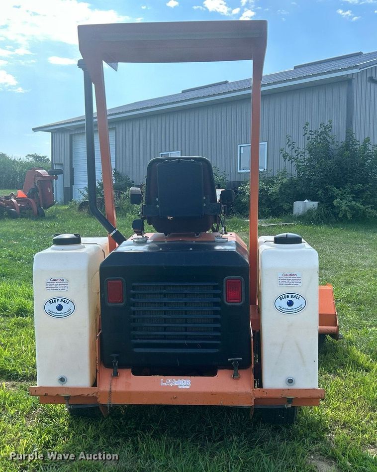 image for item DQ0869 2013 Lay Mor SweepMaster 300  broom