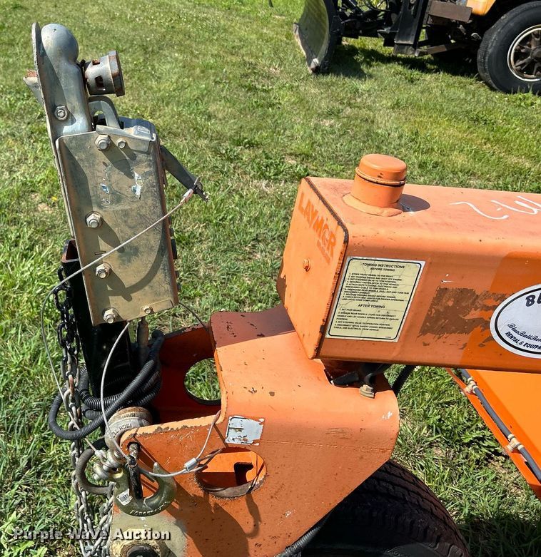 image for item DQ0869 2013 Lay Mor SweepMaster 300  broom