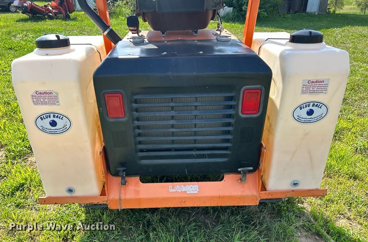 image for item DQ0869 2013 Lay Mor SweepMaster 300  broom