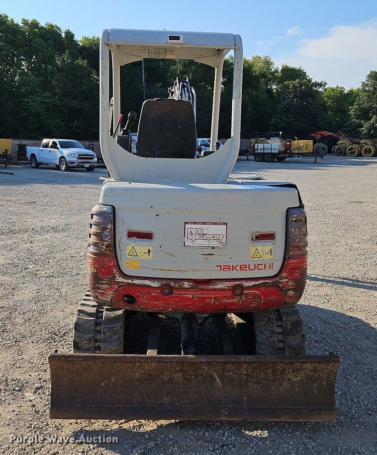 image for item DQ1799 2013 Takeuchi TB235  mini excavator