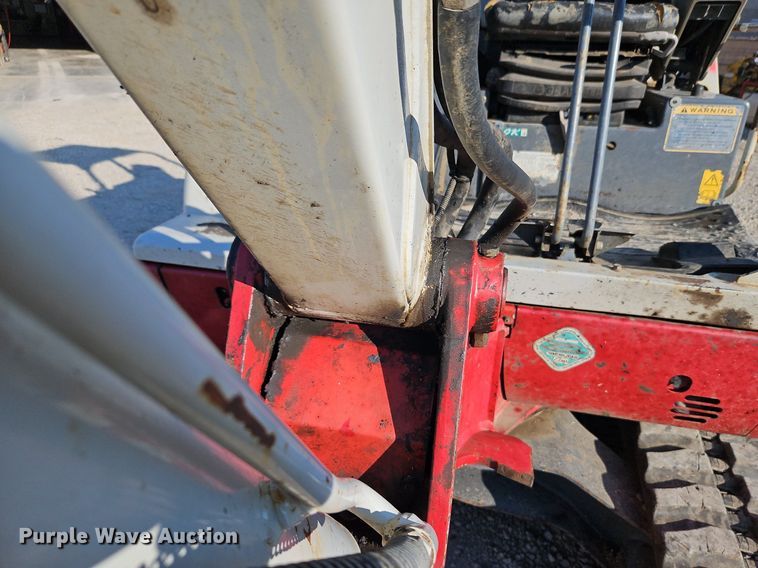 image for item DQ1799 2013 Takeuchi TB235  mini excavator