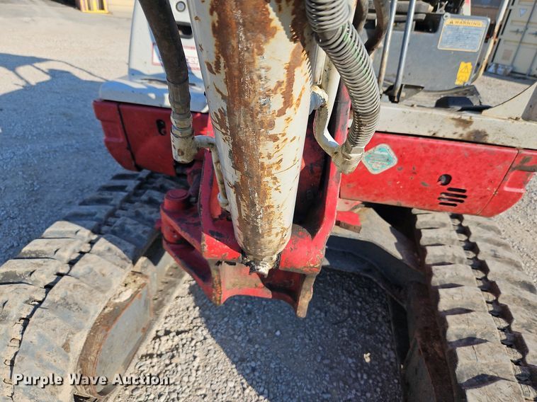 image for item DQ1799 2013 Takeuchi TB235  mini excavator