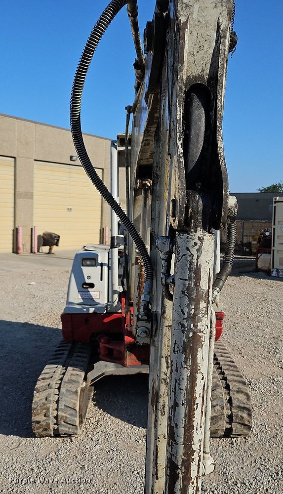 image for item DQ1799 2013 Takeuchi TB235  mini excavator