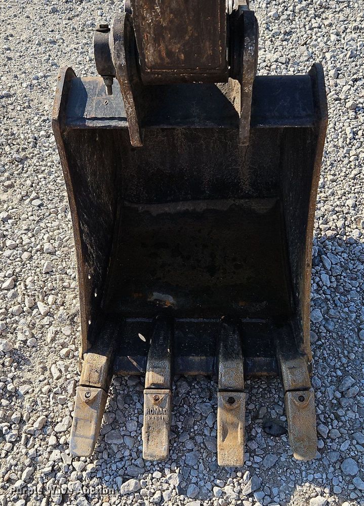 image for item DQ1799 2013 Takeuchi TB235  mini excavator