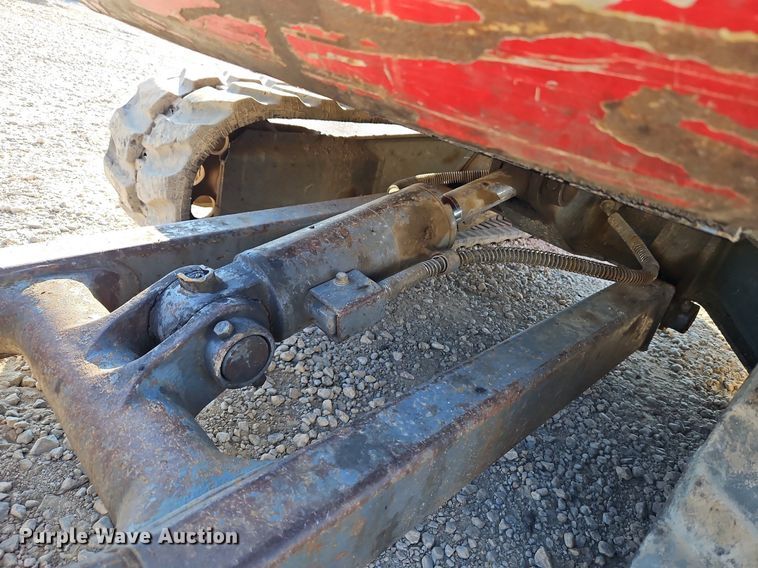 image for item DQ1799 2013 Takeuchi TB235  mini excavator