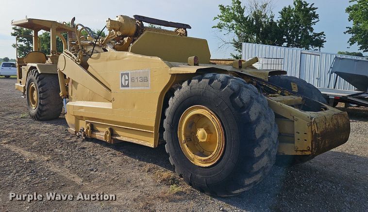 image for item DQ1804 1974 Caterpillar 613B  elevating scraper