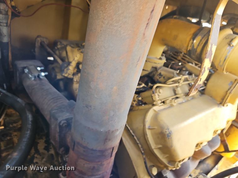 image for item DQ1804 1974 Caterpillar 613B  elevating scraper