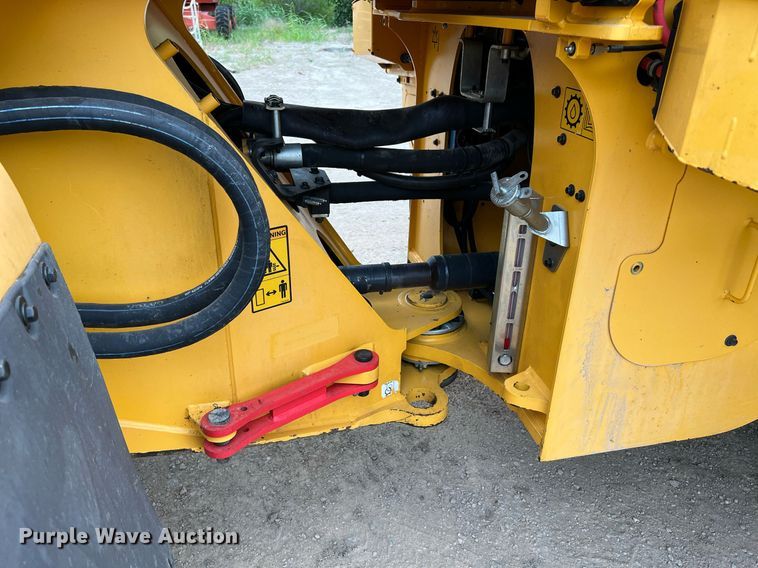 image for item DQ2117 2014 Volvo L120G  wheel loader