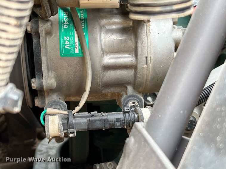 image for item DQ2117 2014 Volvo L120G  wheel loader