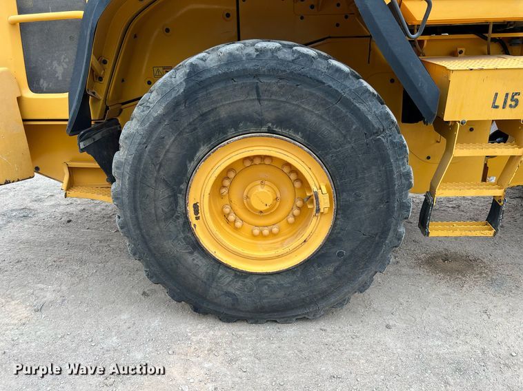 image for item DQ2117 2014 Volvo L120G  wheel loader