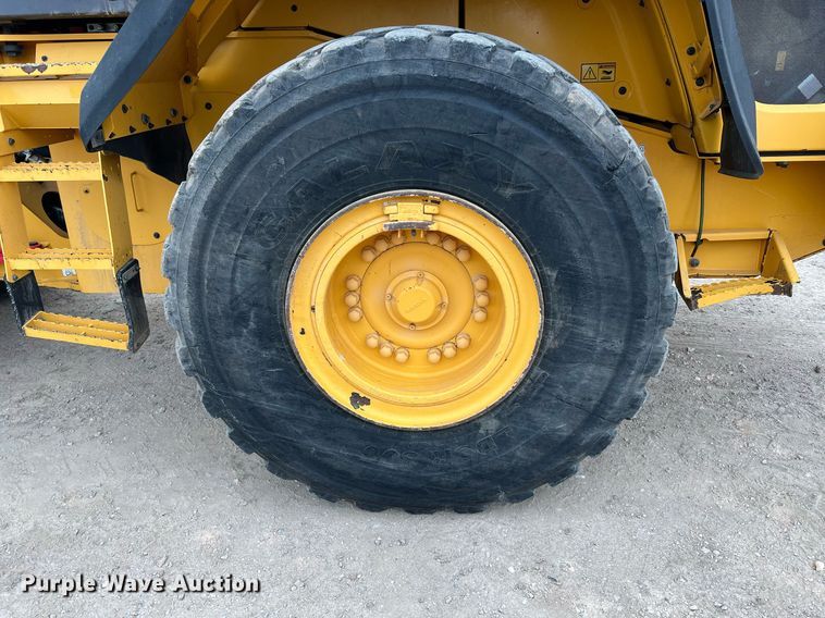 image for item DQ2117 2014 Volvo L120G  wheel loader