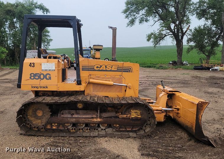 image for item DQ7473 1997 Case 850G  dozer