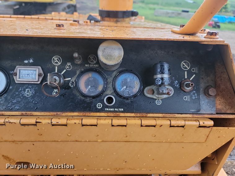 image for item DQ7473 1997 Case 850G  dozer