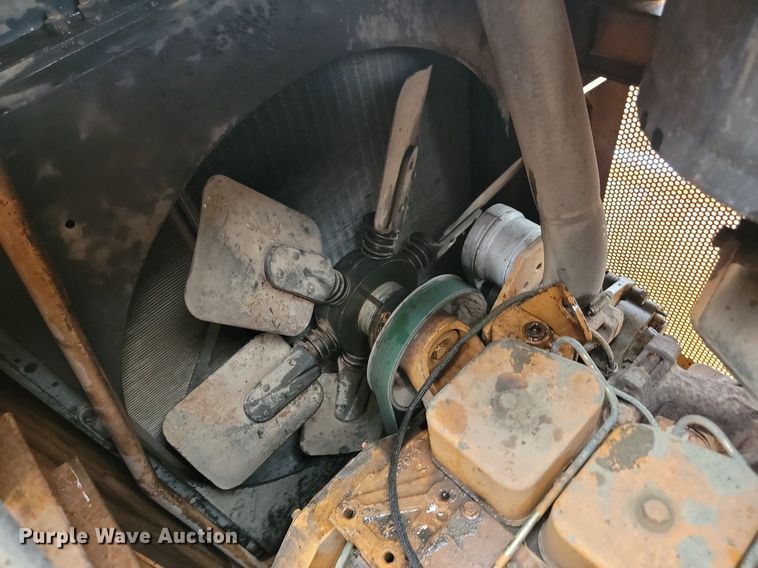 image for item DQ7473 1997 Case 850G  dozer