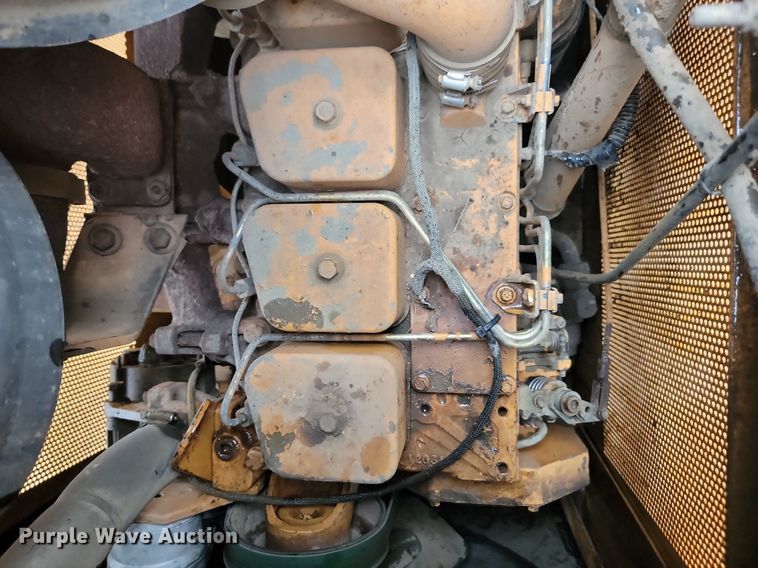 image for item DQ7473 1997 Case 850G  dozer