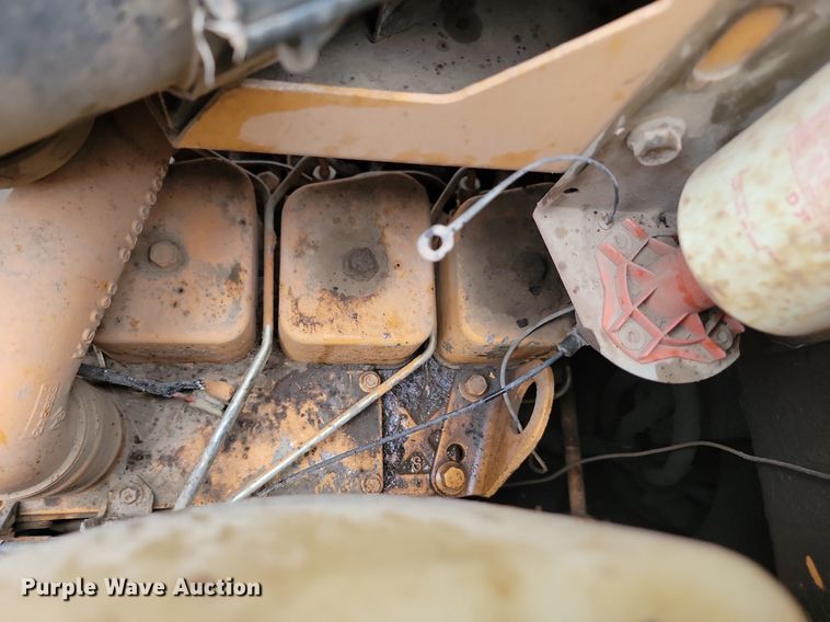 image for item DQ7473 1997 Case 850G  dozer