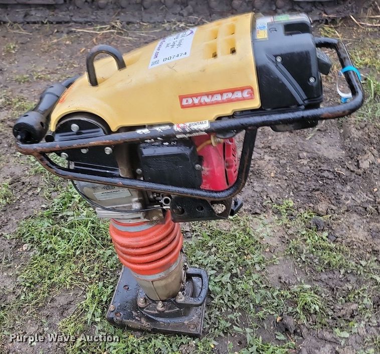 image for item DQ7474 Dynapac LT6000  plate compactor