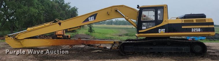 image for item DQ7475 1993 Caterpillar 325L  long reach excavator