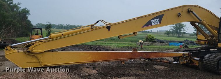 image for item DQ7475 1993 Caterpillar 325L  long reach excavator