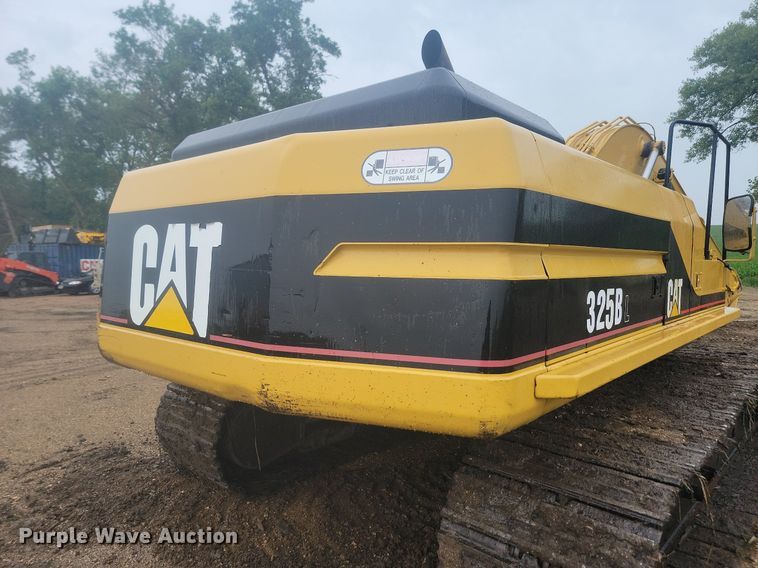 image for item DQ7475 1993 Caterpillar 325L  long reach excavator