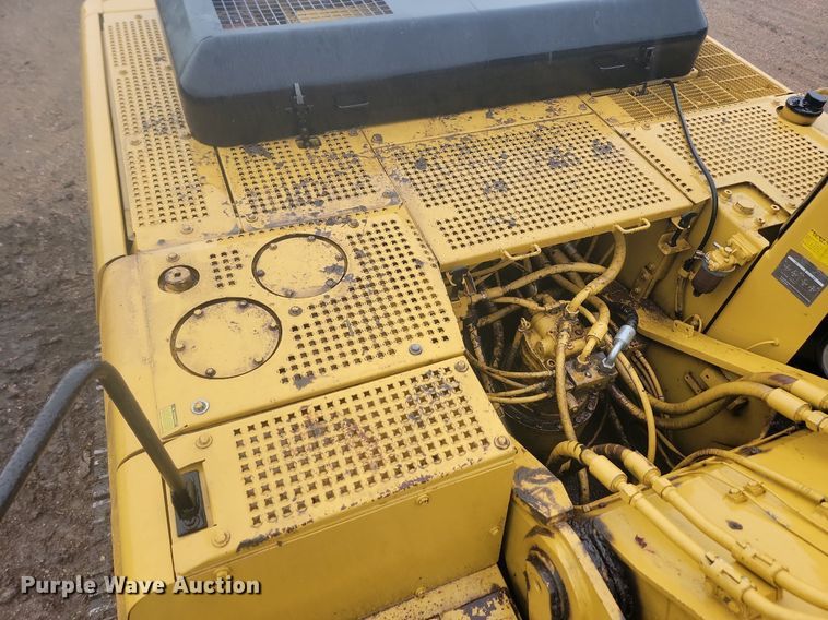 image for item DQ7475 1993 Caterpillar 325L  long reach excavator