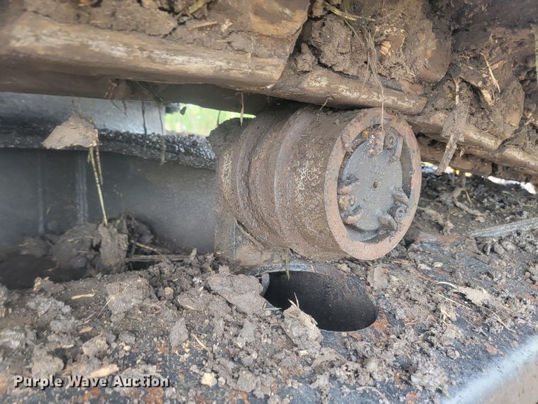 image for item DQ7475 1993 Caterpillar 325L  long reach excavator