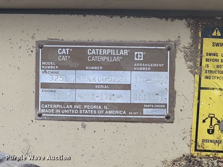 image for item DQ7475 1993 Caterpillar 325L  long reach excavator