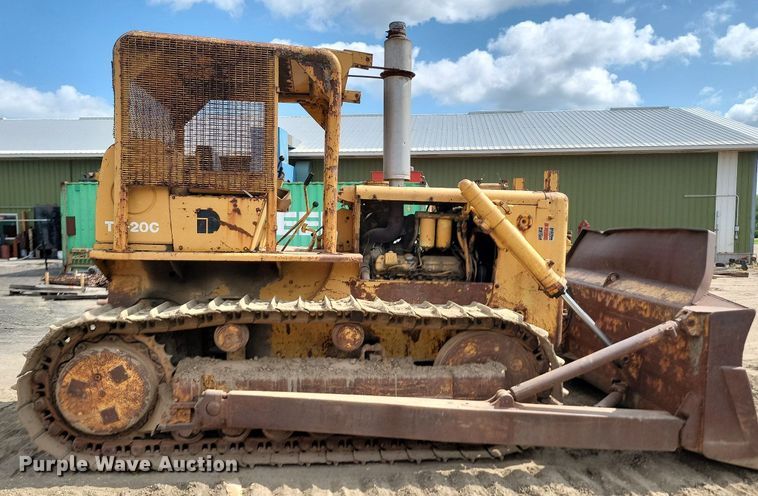 image for item DQ7477 International TD 20C PS  dozer