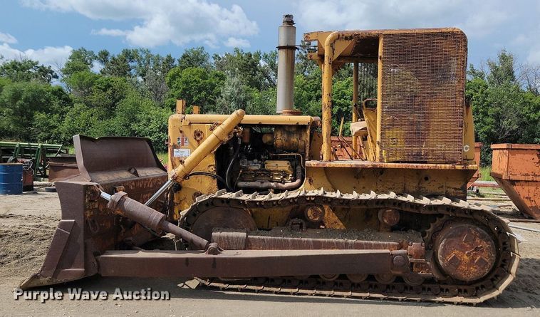 image for item DQ7477 International TD 20C PS  dozer