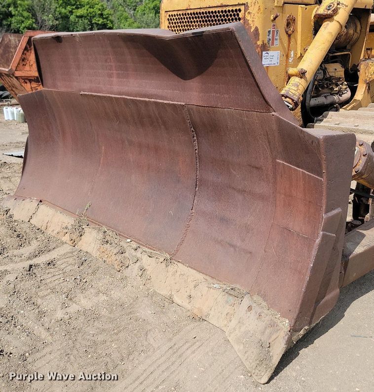 image for item DQ7477 International TD 20C PS  dozer