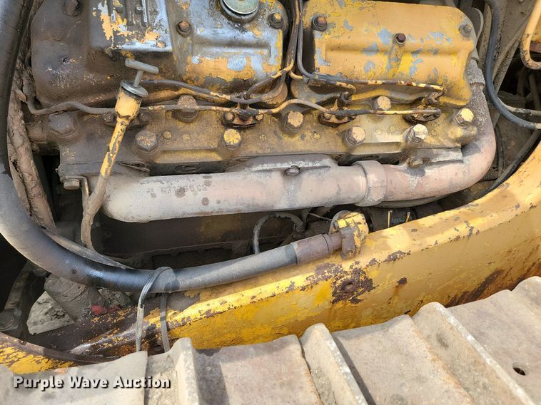 image for item DQ7477 International TD 20C PS  dozer