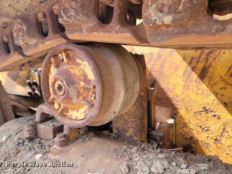 image for item DQ7477 International TD 20C PS  dozer