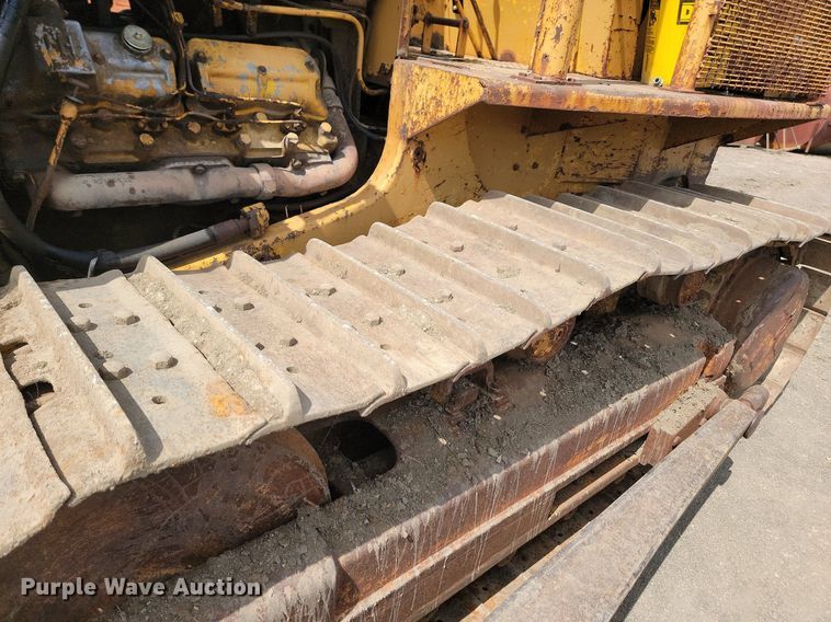 image for item DQ7477 International TD 20C PS  dozer