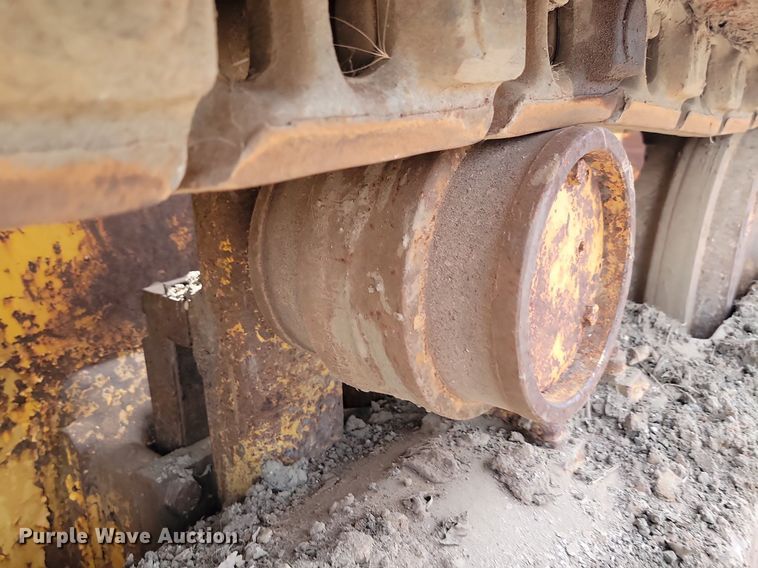 image for item DQ7477 International TD 20C PS  dozer