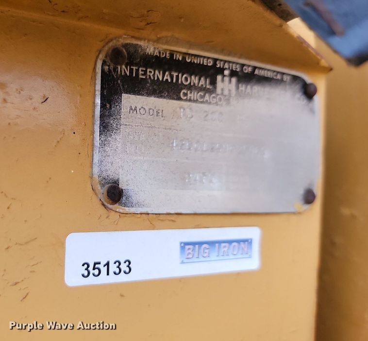 image for item DQ7477 International TD 20C PS  dozer