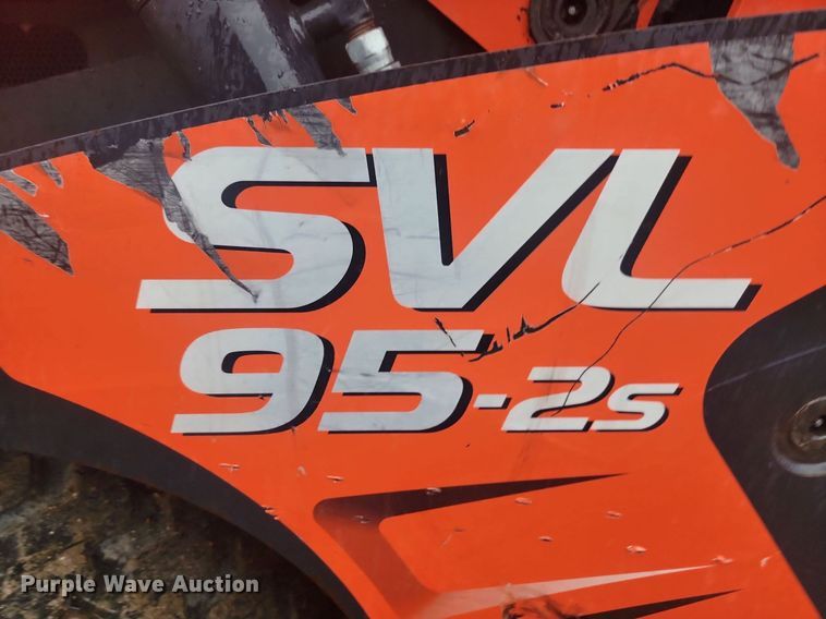 image for item DQ7479 2016 Kubota SVL95-2S  tracked skid steer loader