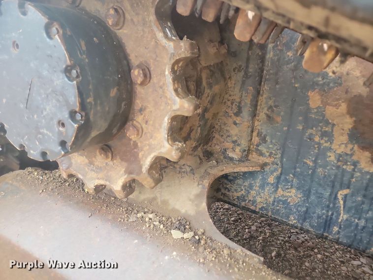 image for item DQ7479 2016 Kubota SVL95-2S  tracked skid steer loader