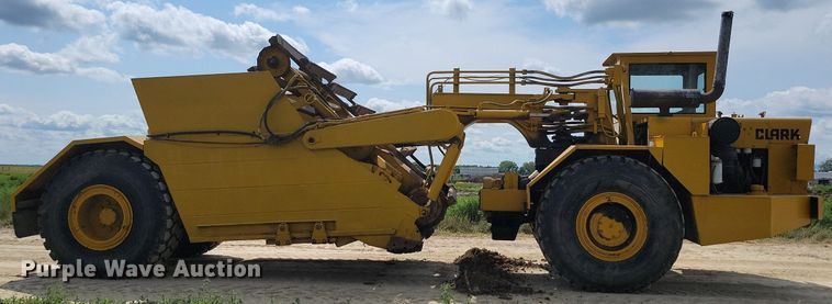 image for item DQ7480 1979 Clark 110-11B  elevating scraper