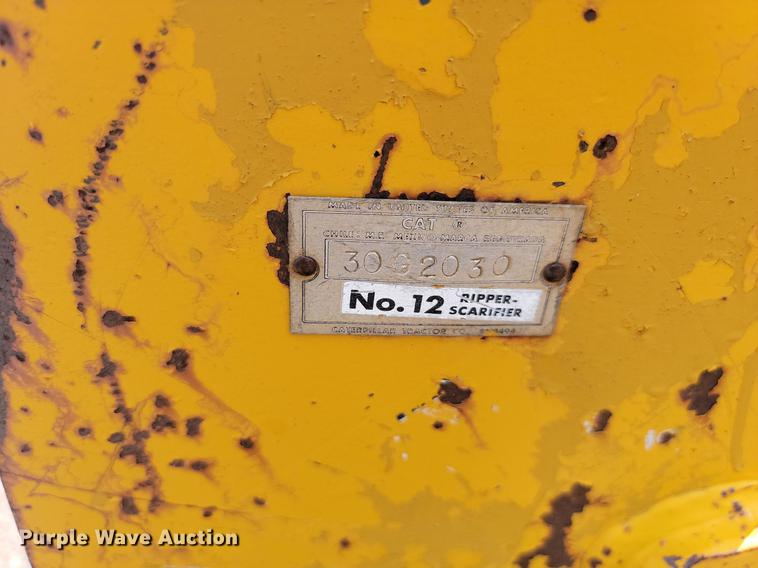 image for item DQ7497 Caterpillar No. 12  ripper/scarifier